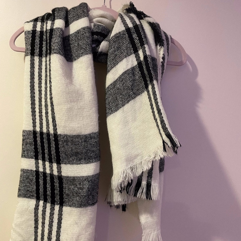 Buffalo print scarf